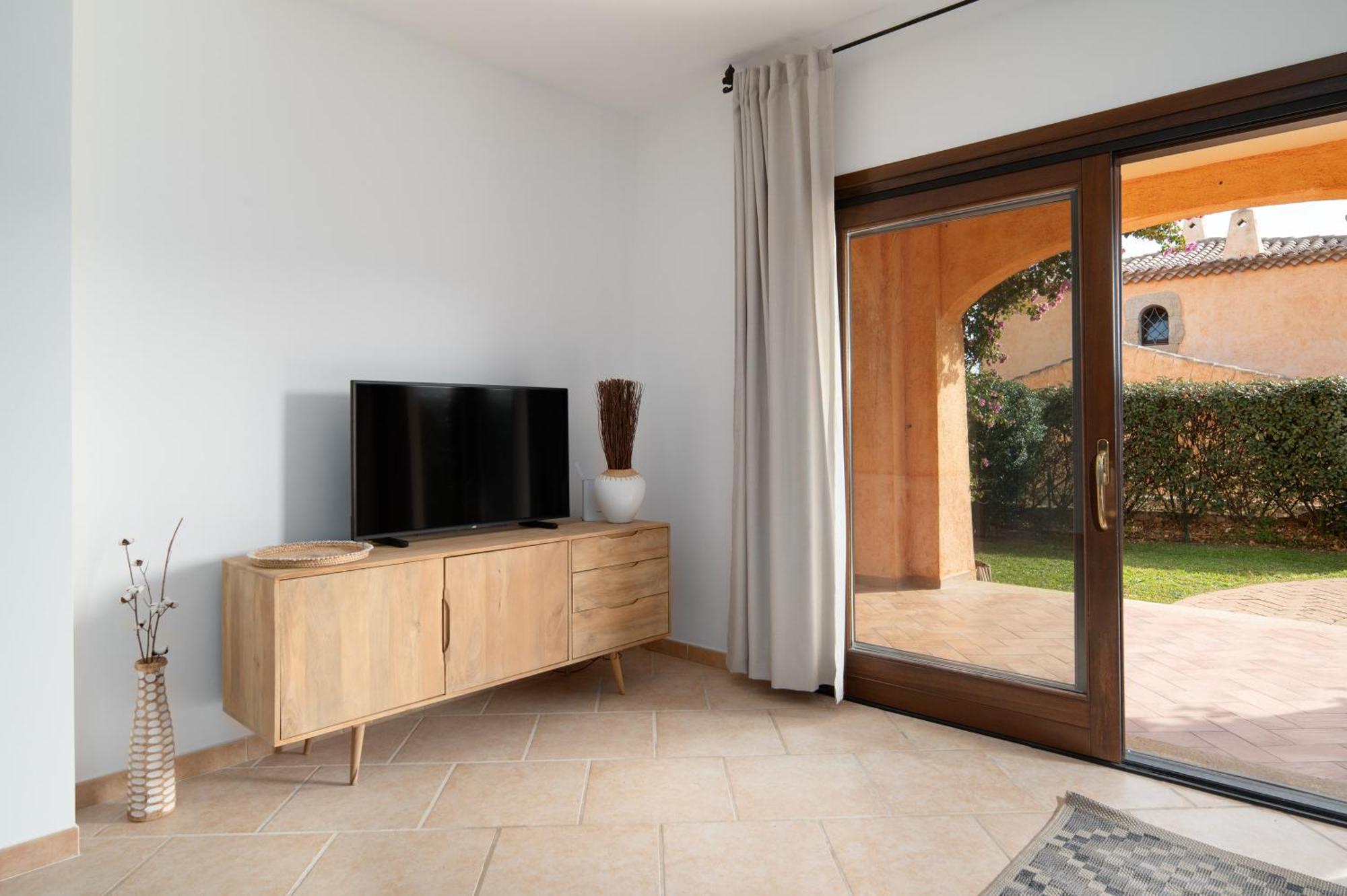 Villaggio Perlacea - Your House In Sardinia Гольфо-Аранчи Номер фото