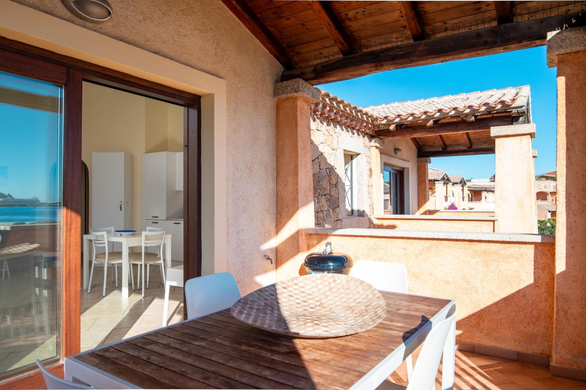 Villaggio Perlacea - Your House In Sardinia Гольфо-Аранчи Экстерьер фото