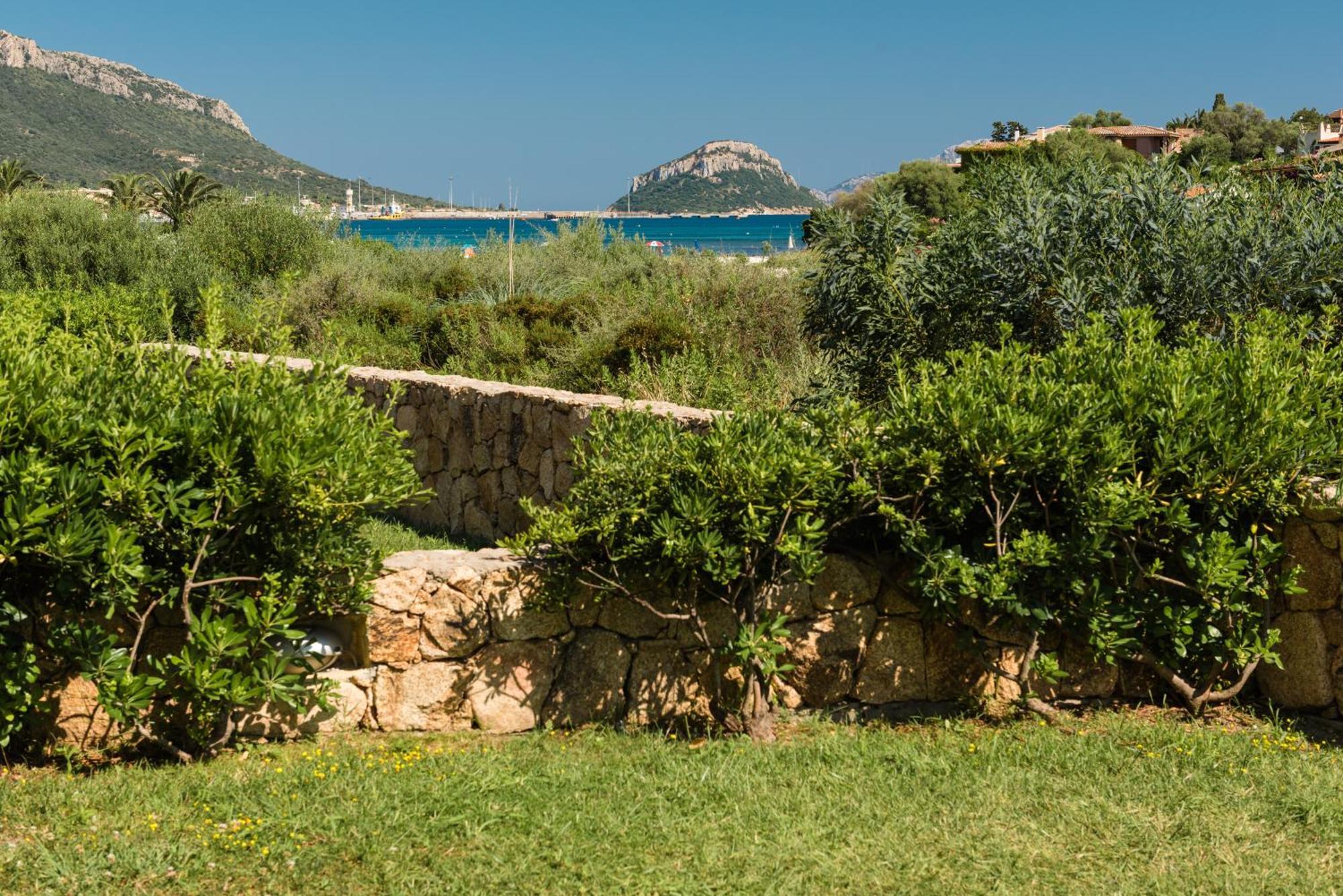 Villaggio Perlacea - Your House In Sardinia Гольфо-Аранчи Экстерьер фото
