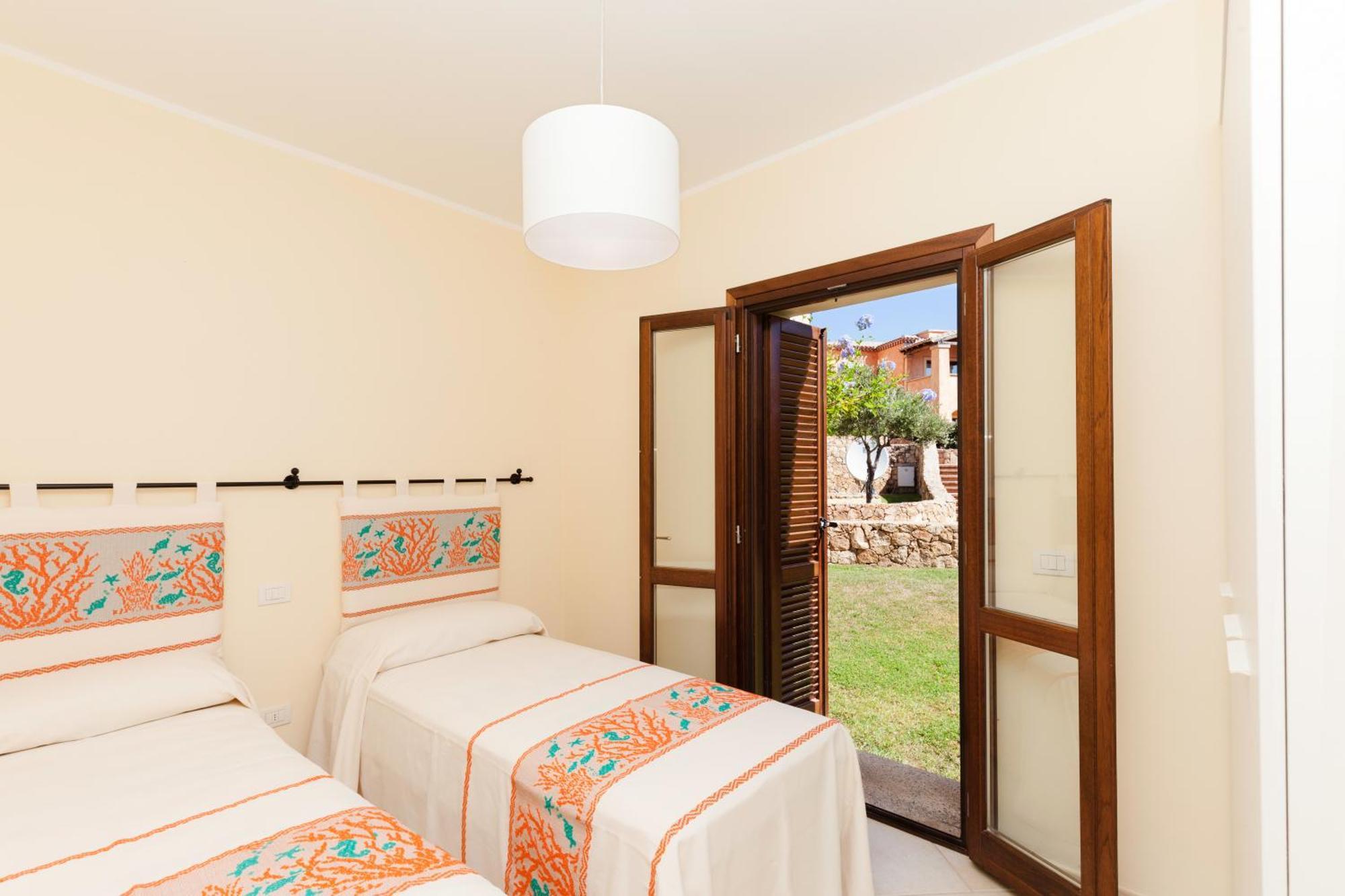 Villaggio Perlacea - Your House In Sardinia Гольфо-Аранчи Экстерьер фото