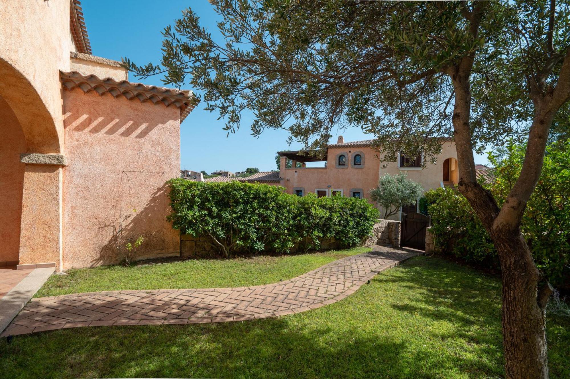 Villaggio Perlacea - Your House In Sardinia Гольфо-Аранчи Экстерьер фото
