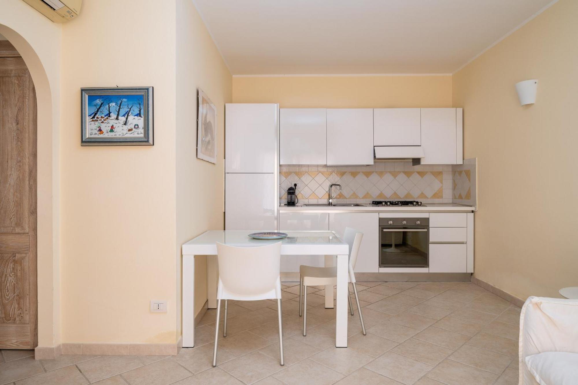 Villaggio Perlacea - Your House In Sardinia Гольфо-Аранчи Экстерьер фото